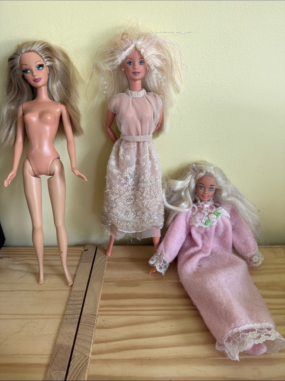 Three 80s and 90s barbies